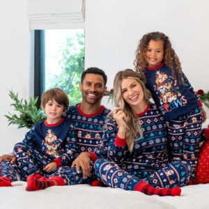 Wholesale OEM Christmas Collection Letters & Festive Light Bulb Print Short Sleeve Family Pajamas Black