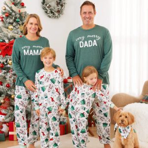 Bulk Factory Holiday Matching Colorful Festival Theme Print Long Sleeve Family Pajamas White with Matching Socks