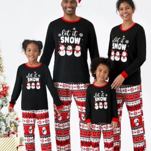 Bulk Order Factory Direct Christmas Gingerbread Print Blue Red Family Pajamas Light Blue with Matching Socks