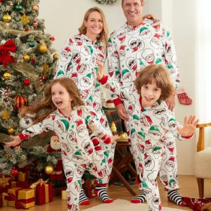 Direct Factory Christmas Family Green Snowflake Gingerbread Pattern Family Pajamas with Pockets Green
